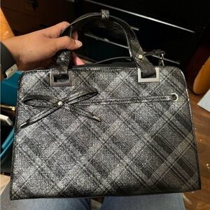 Black/gray purse